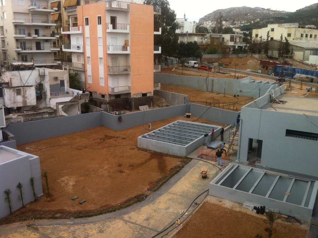 Πρόοδος επέκτασης του Μετρό προς Χαϊδάρι, Δεκέμβριος 2011. Πηγή: Αττικό Μετρό Πρόοδος επέκτασης του Μετρό προς Χαϊδάρι, Δεκέμβριος 2011. Πηγή: Αττικό Μετρό
